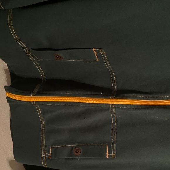 Green Bay Packers NFL Team Apparel Women's Green Hoodie - Picture 4 of 5